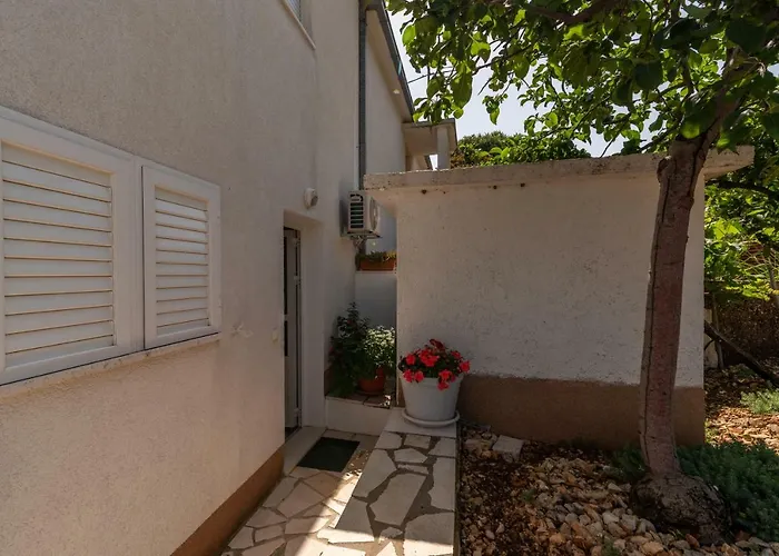 Nives Appartement Trogir