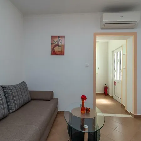 Apartman Nives