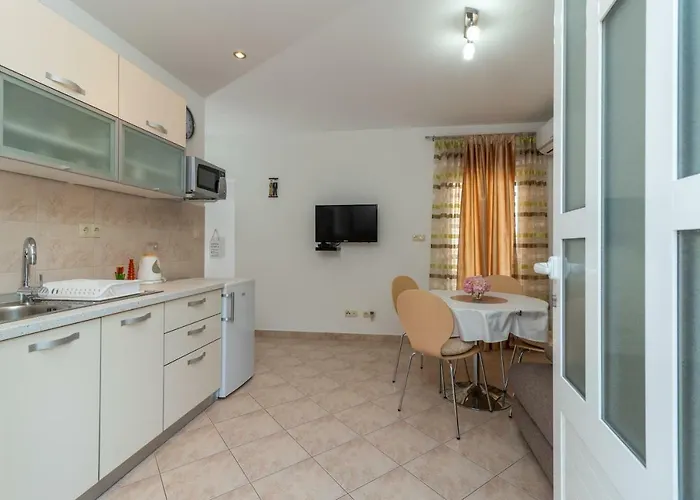 Nives Apartment Trogir